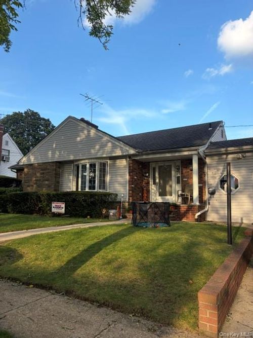 1001 5th Ave, New Hyde Park, NY, 11040-5532 | Card Image