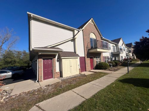 9589 Lakeside Dr Drive, Ypsilanti Charter Township, MI, 48197 | Card Image