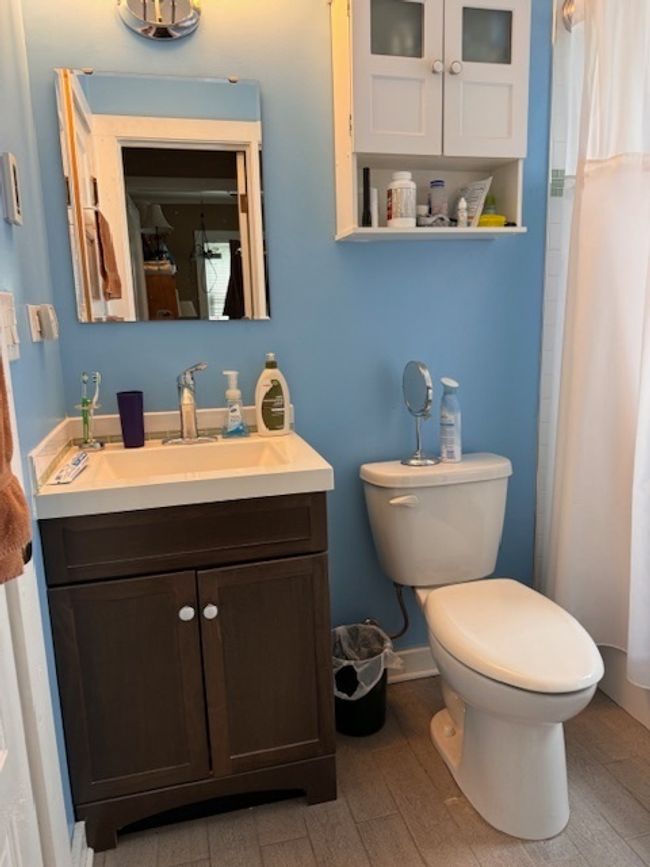 304 Highmoor Dr, House other with 2 bedrooms, 1 bathrooms and 2 parking in Round Lake Park IL | Image 12