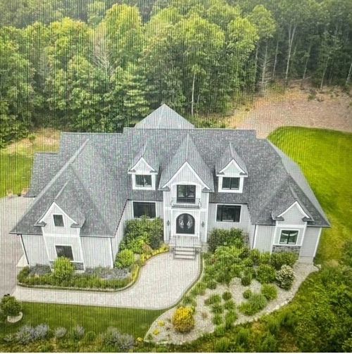 18 Keeney Pond Rd, Norfolk, MA, 02056-1790 | Card Image