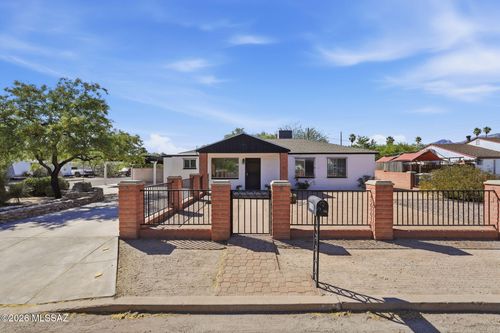 5601 E Julius Stravenue, Tucson, AZ, 85712 | Card Image