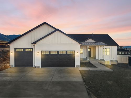 1130 E 245 N, Hyde Park, UT, 84318-4807 | Card Image