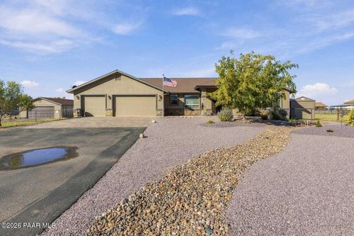 11300 N Retriever Ln, Prescott Valley, AZ, 86315-4669 | Card Image