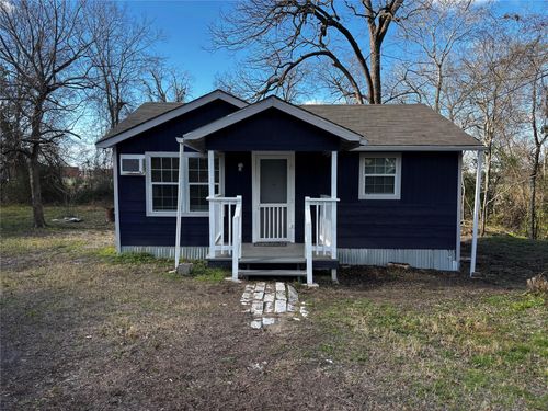 100B Ross Street, Huntsville, TX, 77320 | Card Image