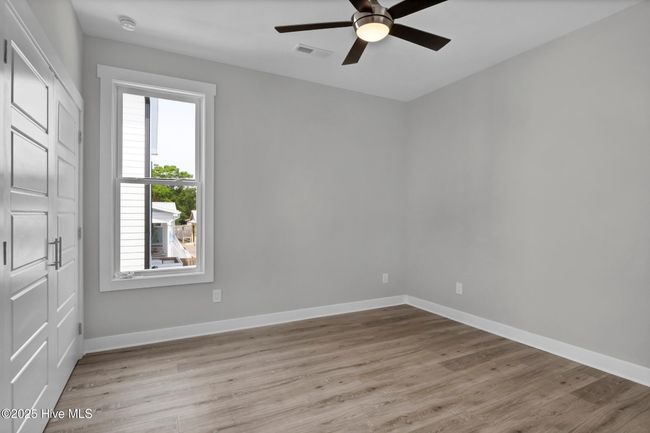 404 Fayetteville Ave, House other with 3 bedrooms, 2 bathrooms and null parking in Carolina Beach NC | Image 22