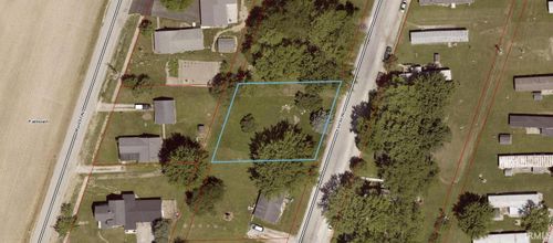 1421 N Elm St, Fairmount, IN, 46928-1102 | Card Image