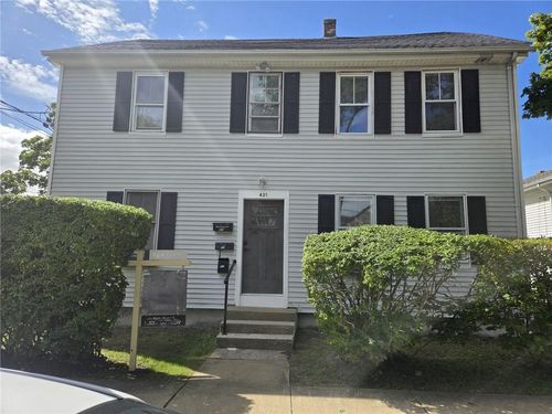 421 High St, Bristol, RI, 02809-5926 | Card Image