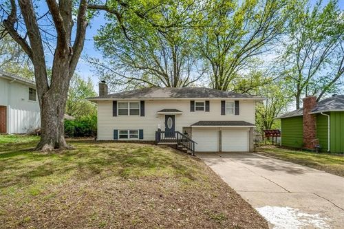 6815 E 99th Ter, Kansas City, MO, 64134-1506 | Card Image