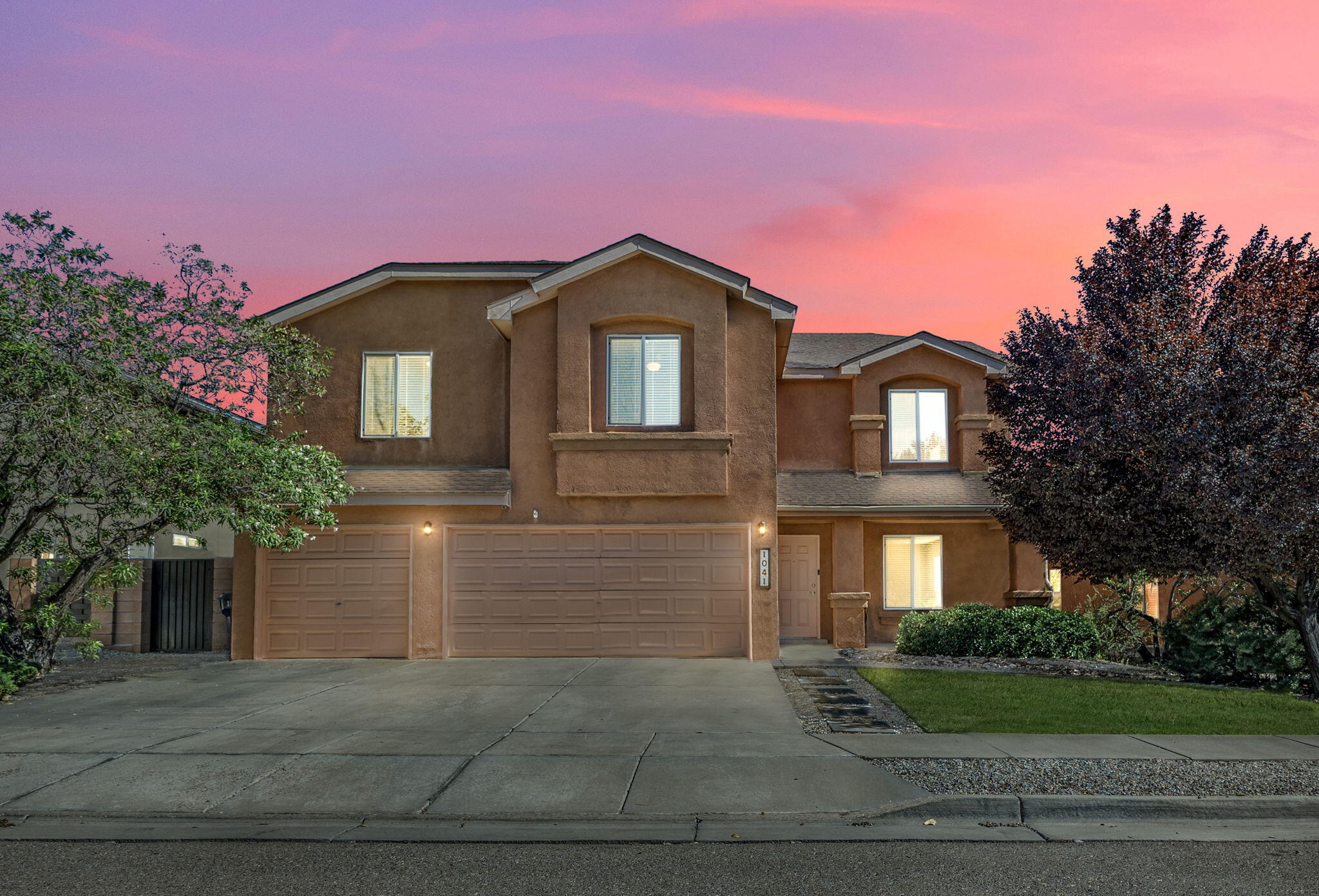 Colibri Ave, Los Lunas, NM 87031