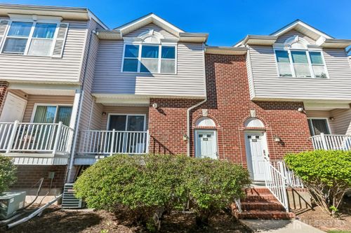 544 Great Beds Ct, Perth Amboy, NJ, 08861-5202 | Card Image