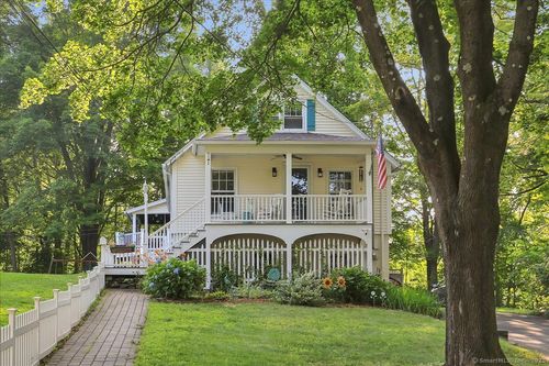 202 Plainville Ave, Unionville, CT, 06085-1418 | Card Image