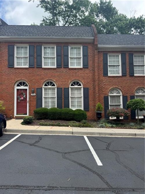 c8-7505 Saint Charles Sq, Roswell, GA, 30075-3871 | Card Image