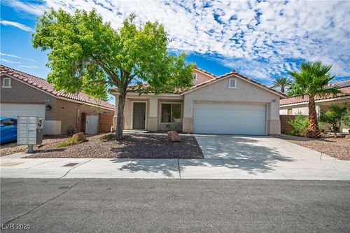 8037 Radigan Ave, Las Vegas, NV, 89131-8145 | Card Image