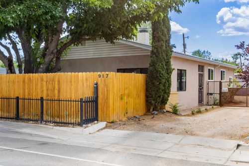 917 8th St Sw, Albuquerque, NM, 87102-4005 | Card Image