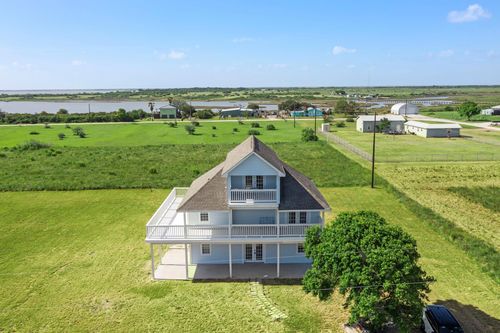 3582 County Road 476, Palacios, TX, 77465-2012 | Card Image