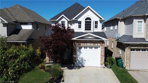 466 Sienna Cres, Kitchener, ON, N2R1T9 | Card Image