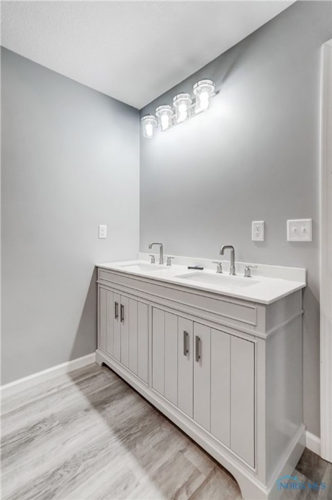 820 Brians Dr, House other with 5 bedrooms, 3 bathrooms and 3 parking in Payne OH | Image 38