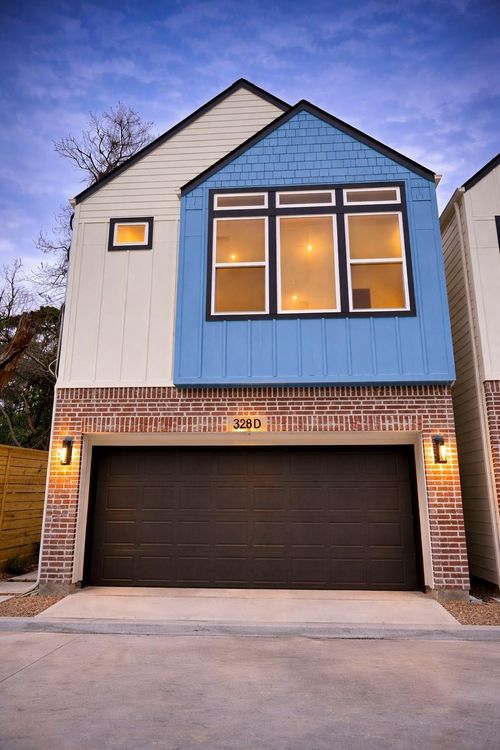 d-328 Janisch Rd, Houston, TX, 77018-2208 | Card Image