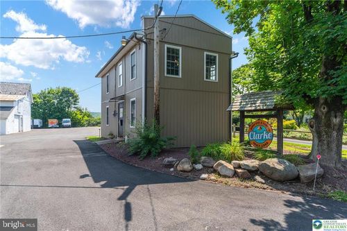 212-1924 Route 212, QUAKERTOWN, PA, 18951-3327 | Card Image