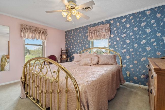 275 Saegert Rd, House other with 4 bedrooms, 2 bathrooms and 4 parking in Paige TX | Image 22