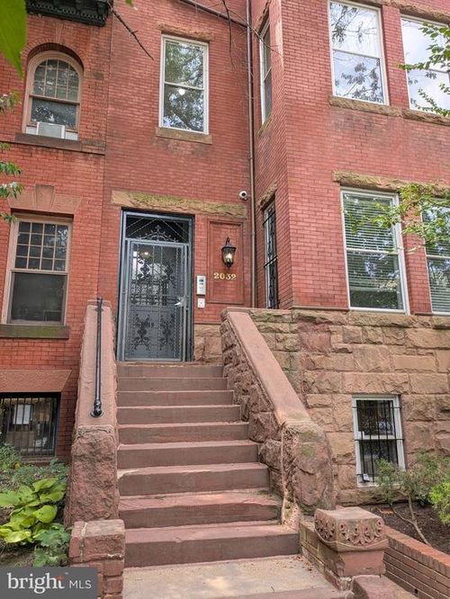 apt-3-2032 O St Nw, WASHINGTON, DC, 20036-5967 | Card Image