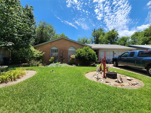 1308 Marlee Ln, Arlington, TX, 76014-1432 | Card Image