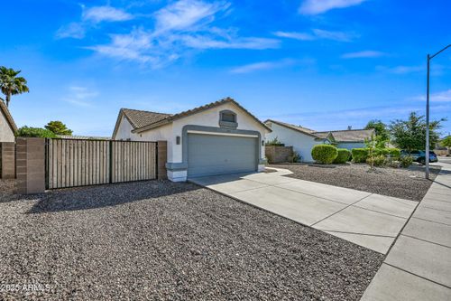 3735 W Charlotte Dr, Glendale, AZ, 85310-3334 | Card Image