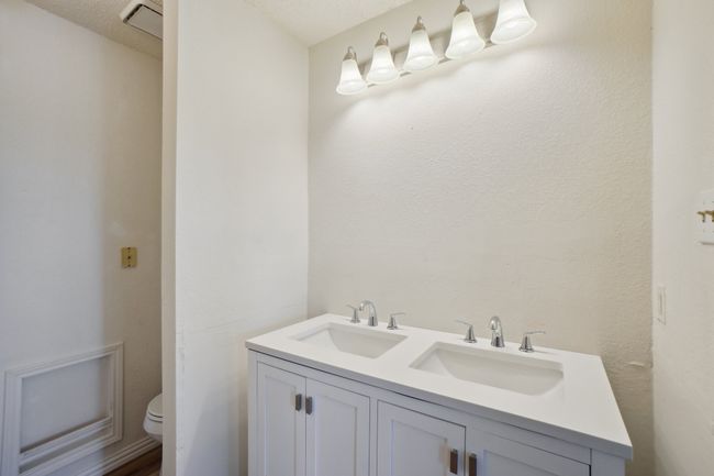 12848 Hilltop Dr, House other with 4 bedrooms, 4 bathrooms and null parking in Balch Springs TX | Image 19