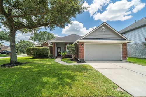 17014 Sailors Moon Ct, Friendswood, TX, 77546-3447 | Card Image