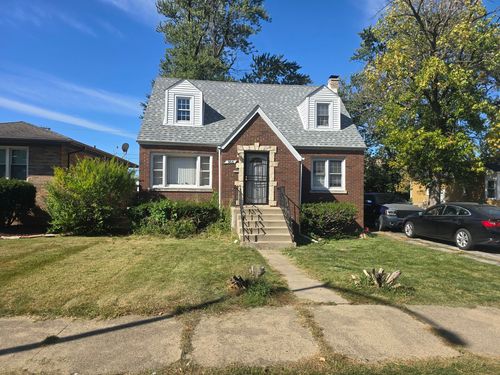 566 Hirsch Ave, Calumet City, IL, 60409-3515 | Card Image