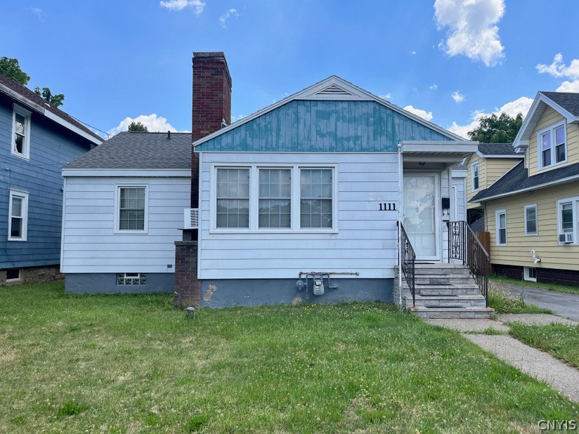 Cogswell Ave, Syracuse, NY 13209