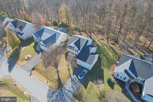 617 Talisman Dr, MARTINSBURG, WV, 25403-7354 | Card Image