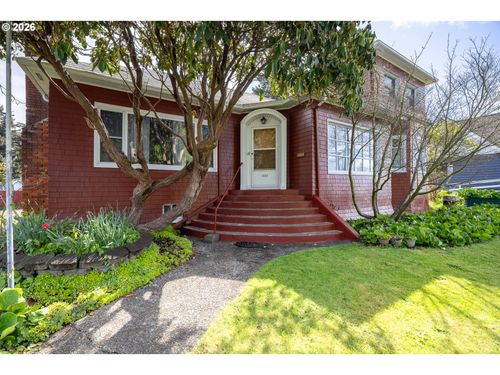 1447 Sherman Ave, North Bend, OR, 97459-3630 | Card Image