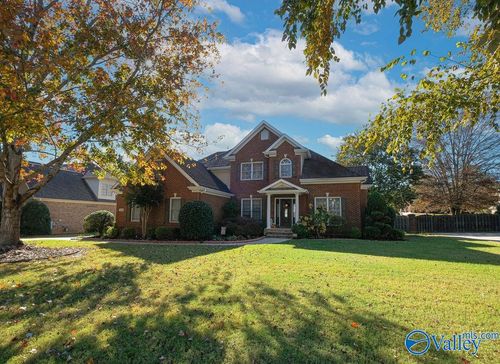 214 Harborview Dr, Madison, AL, 35758-9401 | Card Image