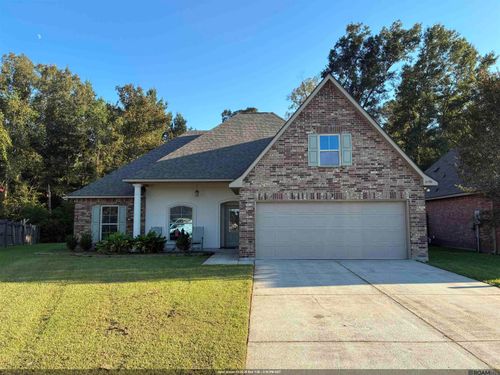 10190 Angela Dr, Denham Springs, LA, 70706-1830 | Card Image