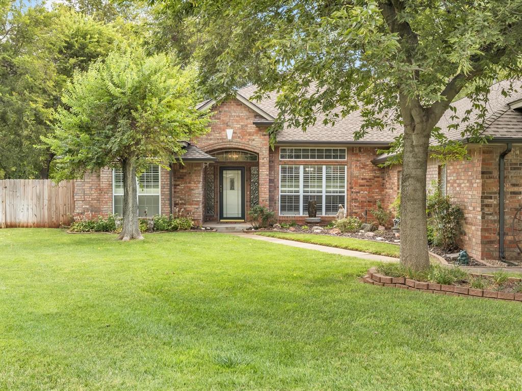 Nancy Ann Dr, Piedmont, OK 73078