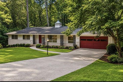 165 W Spalding Dr, Sandy Springs, GA, 30328-1947 | Card Image
