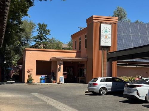 535 Placerville Dr, Placerville, CA, 95667-4212 | Card Image