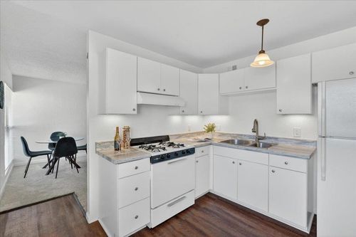 224-500 Glenwood Cir, Monterey, CA, 93940-6706 | Card Image