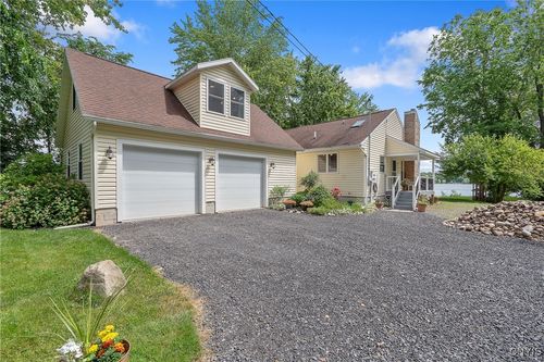 141 Fire Lane 12, Jordan, NY, 13080-3147 | Card Image
