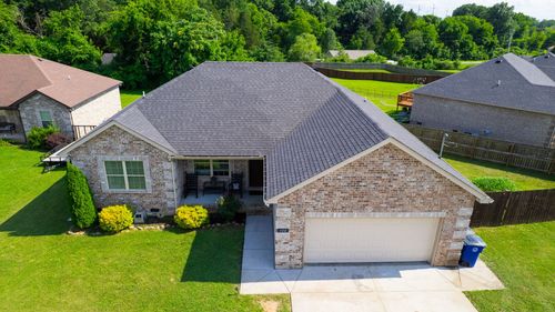 100 Virginia Ct, Shelbyville, TN, 37160-5129 | Card Image