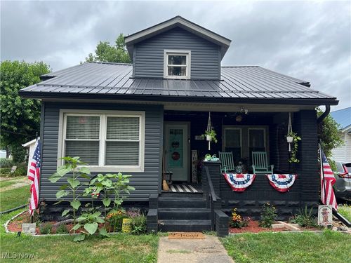 958 E State St, Newcomerstown, OH, 43832-1548 | Card Image