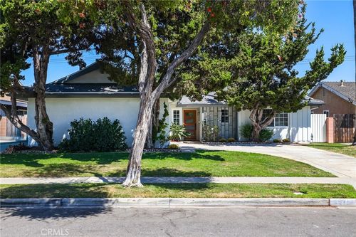 6571 Pickett Ave, Garden Grove, CA, 92845-2234 | Card Image