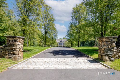 80 Bayberry Ln, Westport, CT, 06880-4030 | Card Image