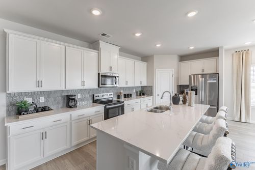 29471 Satilla Cir, Madison, AL, 35756-2742 | Card Image