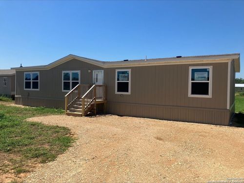 312 Maravillas Dr, Pleasanton, TX, 78064-4557 | Card Image