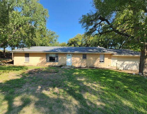 6585 Appian Way, Fort Worth, TX, 76135-9617 | Card Image