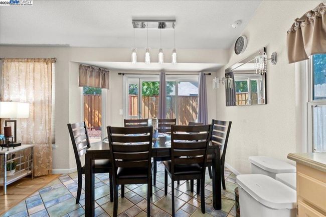7677 Copper Cove Pl, House other with 3 bedrooms, 2 bathrooms and 1 parking in Antelope CA | Image 16