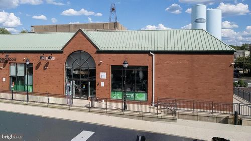 664 Haddon Ave, COLLINGSWOOD, NJ, 08108-3704 | Card Image