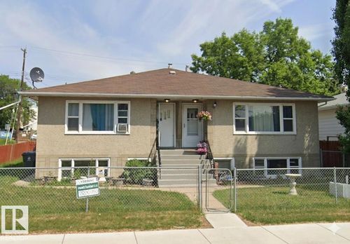 6422 132 Ave Nw, Edmonton, AB, T5A0J8 | Card Image